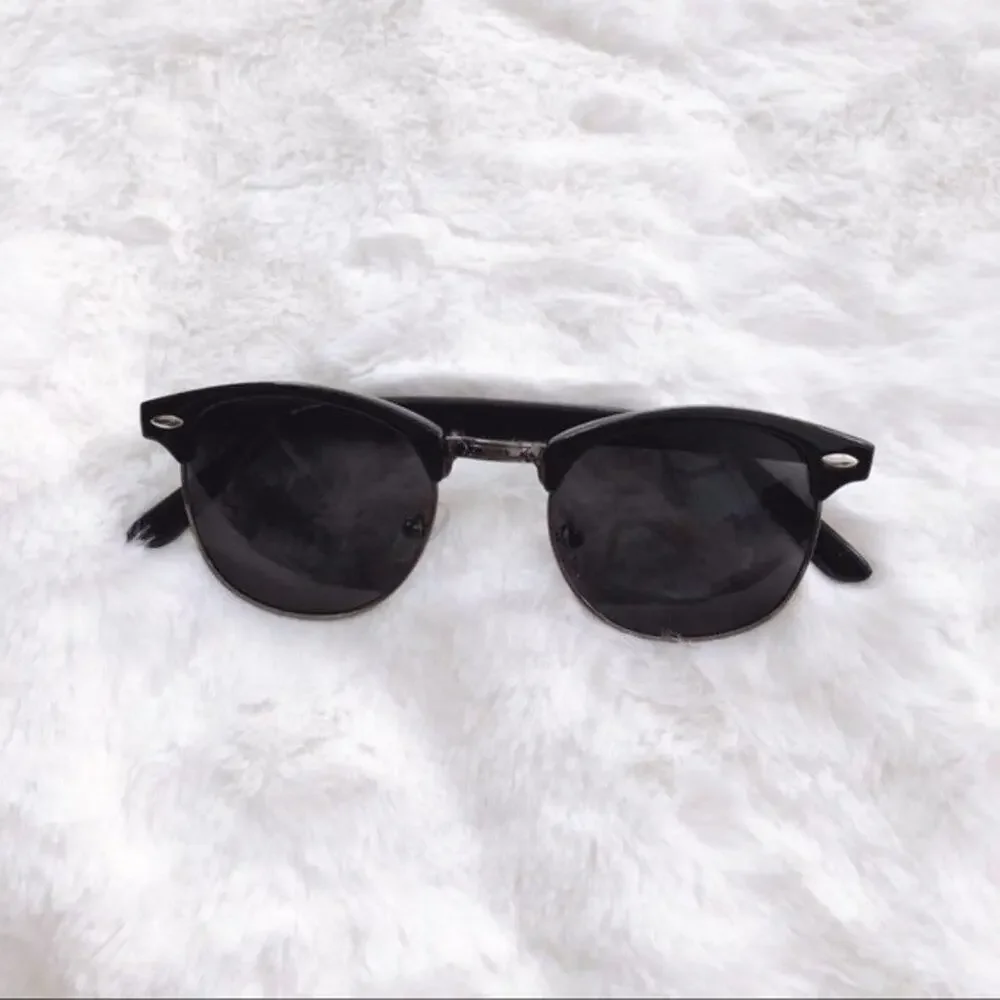 Harris Black Horn Rimmed Sunglasses